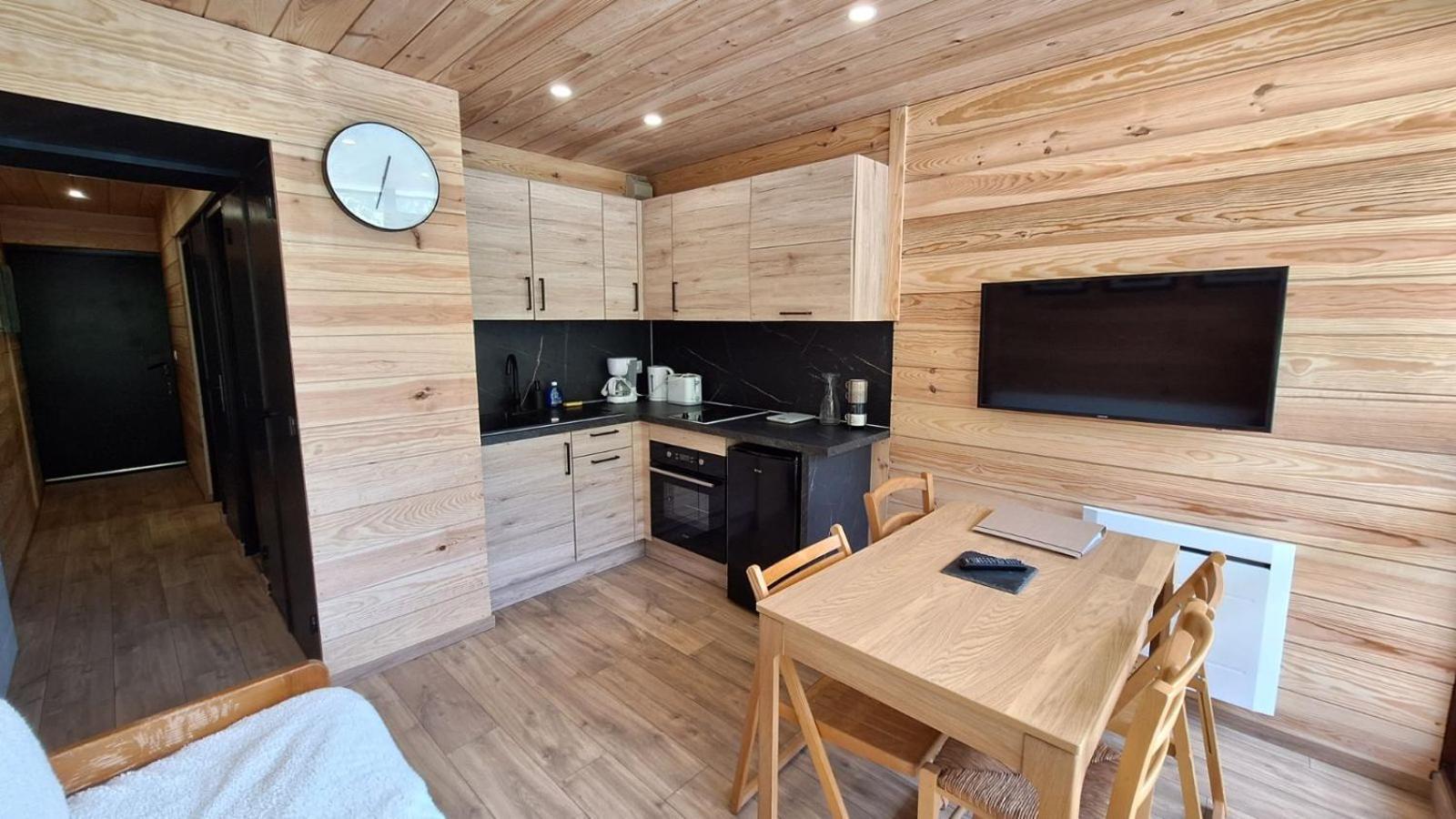 Appartement Chaleureux En Coeur De Station Laruns Exterior photo